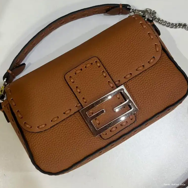 Affordable Mini Leather Romano Brown In Bag Cuoio Baguette Selleria Fendi 0405